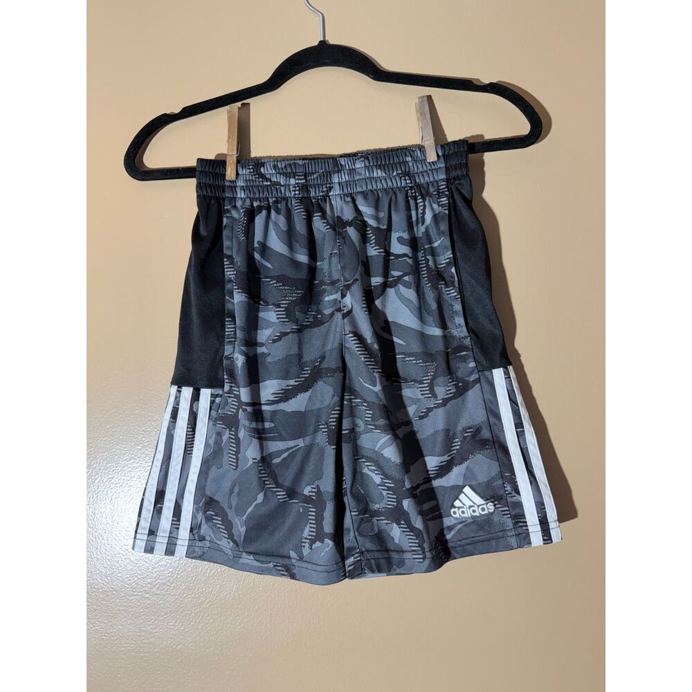 adidas Boys M 10/12 Black Gray Camo 3-Stripes Athletic Shorts
